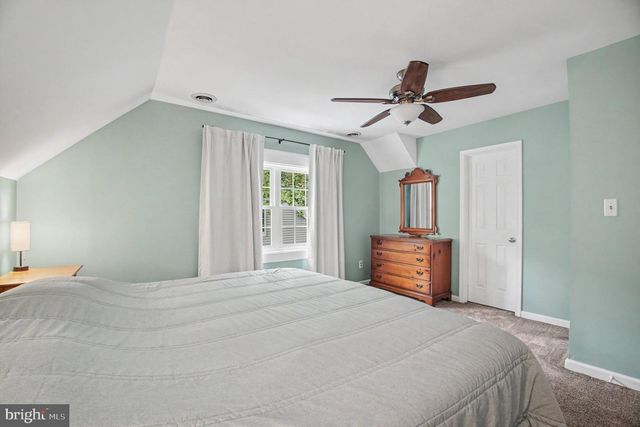 408 WESTOVER PKWY, Locust Grove, VA 22508