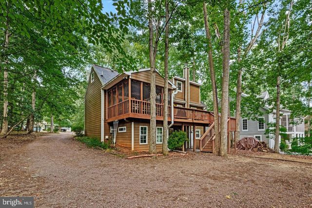 408 WESTOVER PKWY, Locust Grove, VA 22508