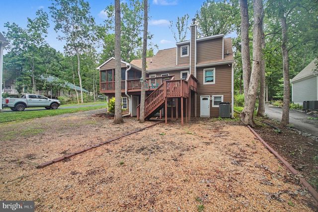 408 WESTOVER PKWY, Locust Grove, VA 22508