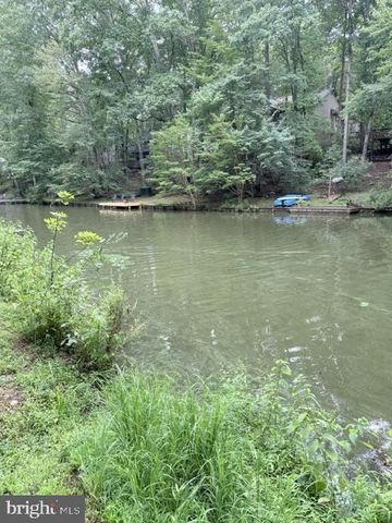 408 WESTOVER PKWY, Locust Grove, VA 22508