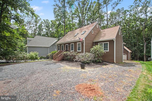 408 WESTOVER PKWY, Locust Grove, VA 22508