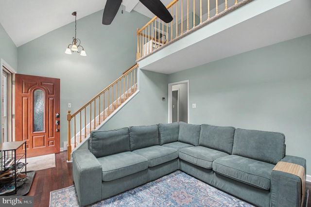 408 WESTOVER PKWY, Locust Grove, VA 22508