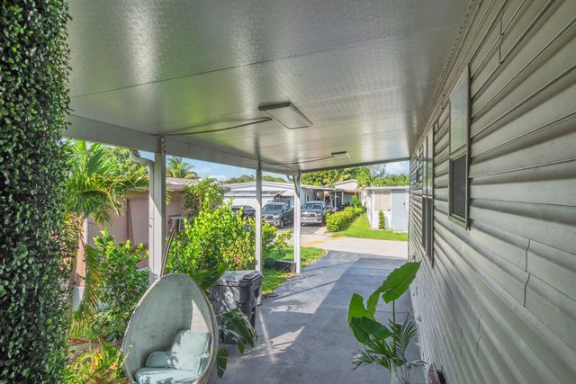 4625 Jill Place, Greenacres, FL 33463