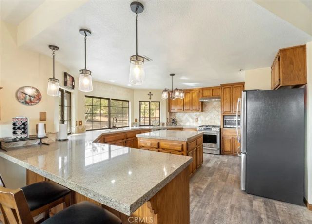 6535 Juniper Crest Road, Agua Dulce, CA 91390