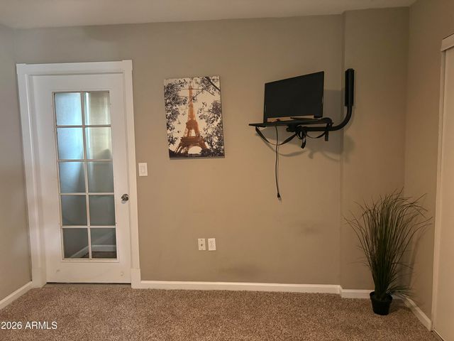 461 W Holmes Avenue 132, Mesa, AZ 85210