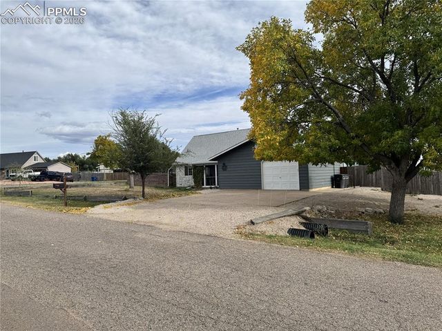 10905 Falling Star Road, Fountain, CO 80817
