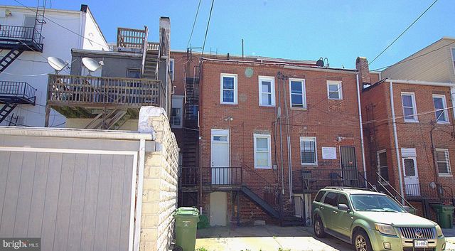 2414 SAINT PAUL ST, Baltimore, MD 21218