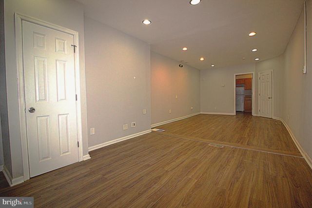 2414 SAINT PAUL ST, Baltimore, MD 21218