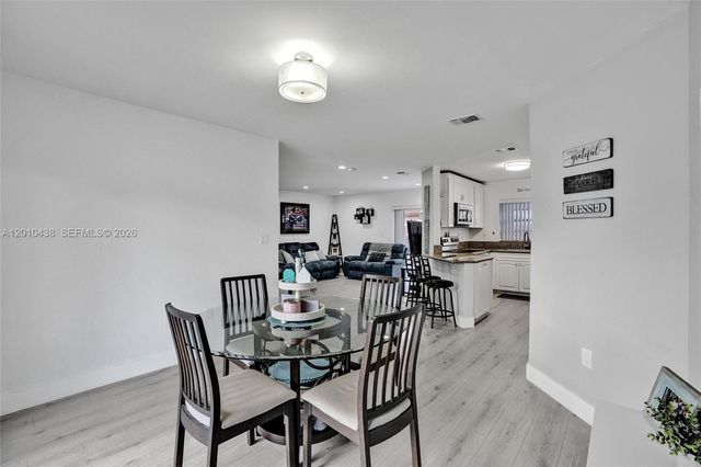 13501 SW 62nd St 101, Miami, FL 33183