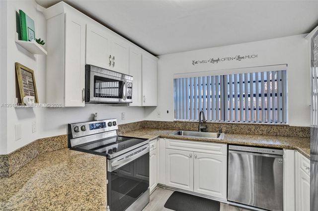 13501 SW 62nd St 101, Miami, FL 33183