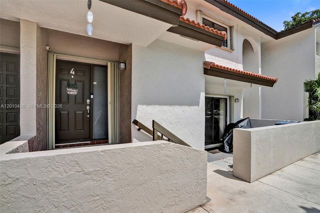 13501 SW 62nd St 101, Miami, FL 33183