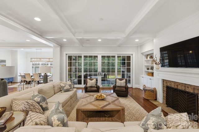 1219 Coddington Place, Charlotte, NC 28211