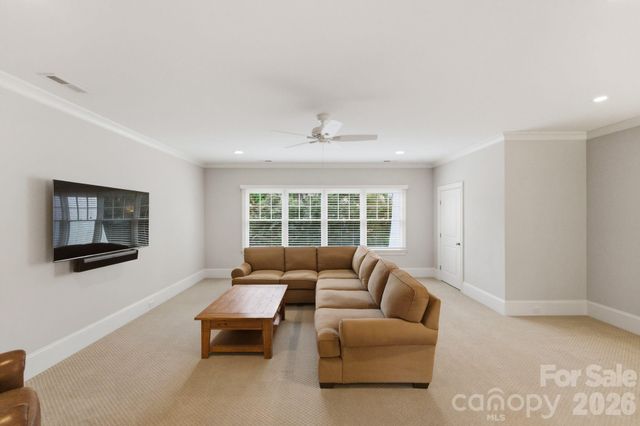 1219 Coddington Place, Charlotte, NC 28211