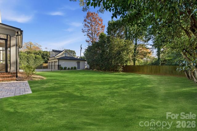 1219 Coddington Place, Charlotte, NC 28211