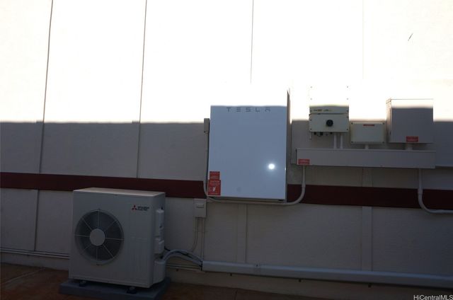 95-1078 Kahakiki Street, Mililani, HI 96789