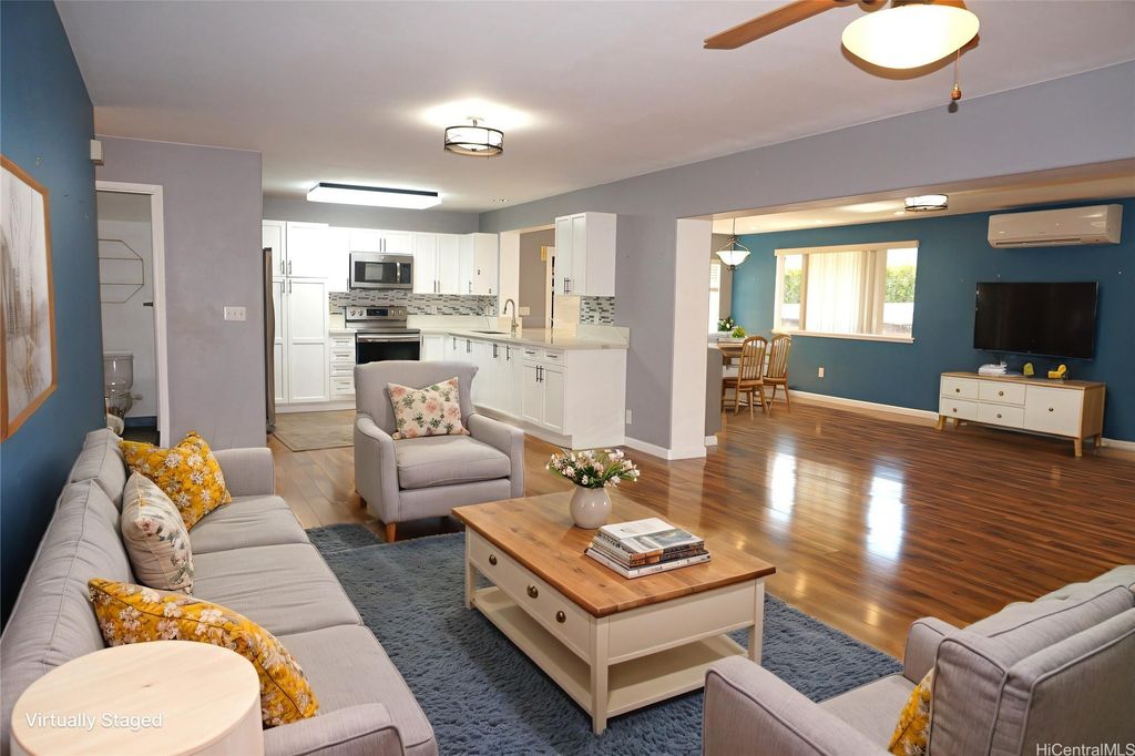 95-1078 Kahakiki Street, Mililani, HI 96789