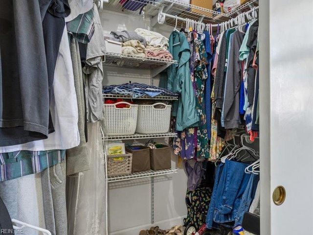 503 Old Dominion RD, Yorktown, VA 23692