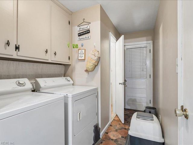 503 Old Dominion RD, Yorktown, VA 23692