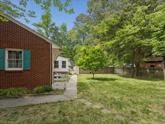 503 Old Dominion RD, Yorktown, VA 23692
