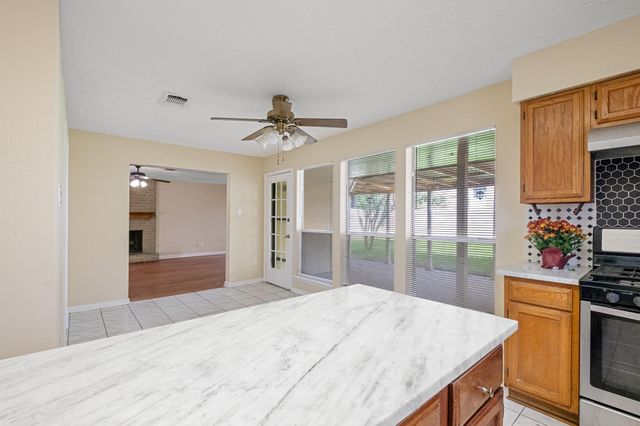 4131 Club Valley Dr Drive, Houston, TX 77082