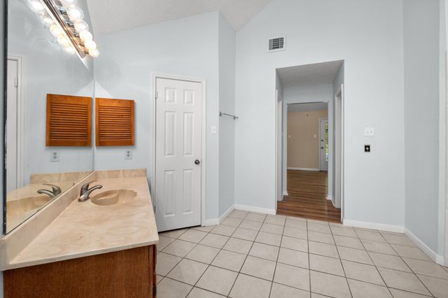 4131 Club Valley Dr Drive, Houston, TX 77082