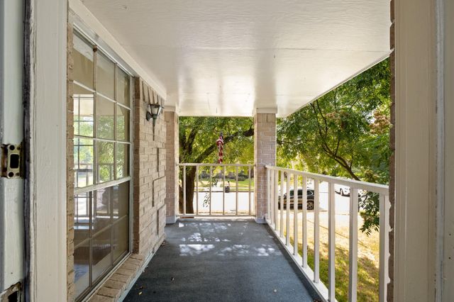 4131 Club Valley Dr Drive, Houston, TX 77082