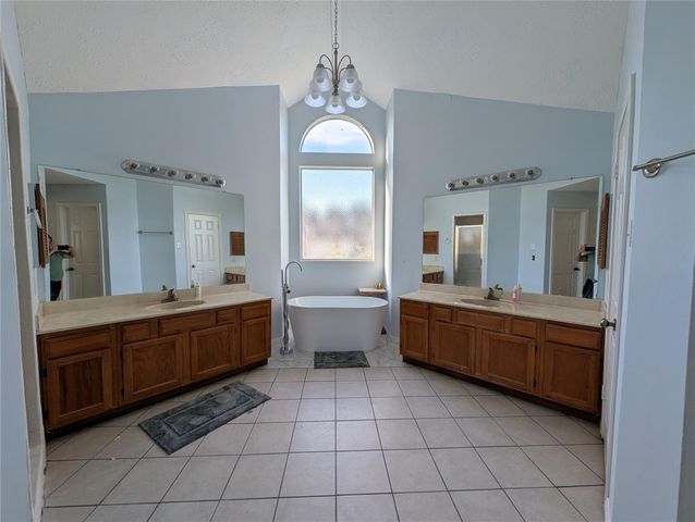 4131 Club Valley Dr Drive, Houston, TX 77082