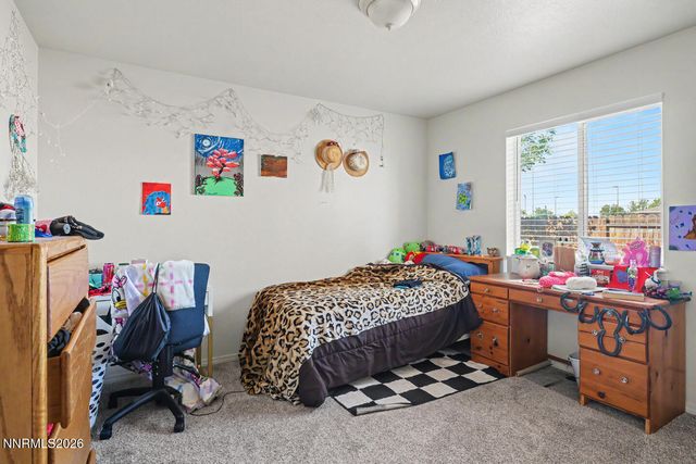 489 Torrey Pines Drive, Fallon, NV 89406