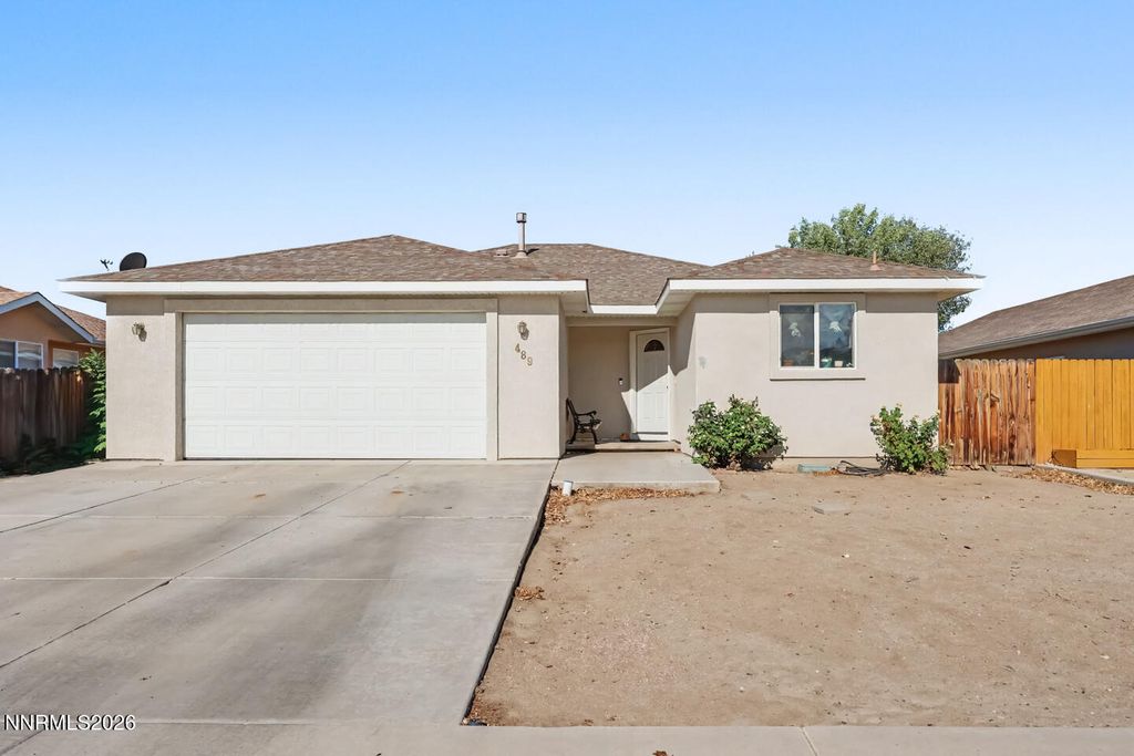 489 Torrey Pines Drive, Fallon, NV 89406