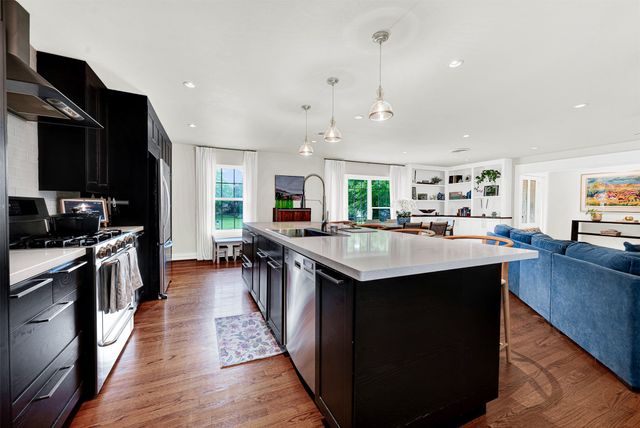 9634 Shoreview Road, Dallas, TX 75238