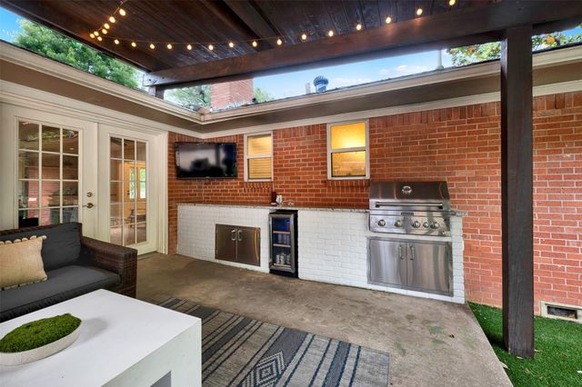 9634 Shoreview Road, Dallas, TX 75238