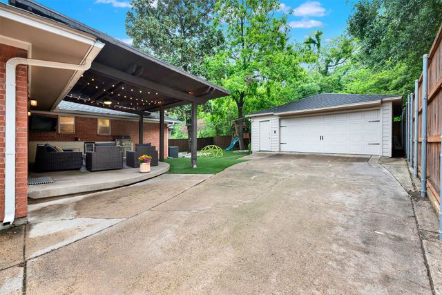 9634 Shoreview Road, Dallas, TX 75238