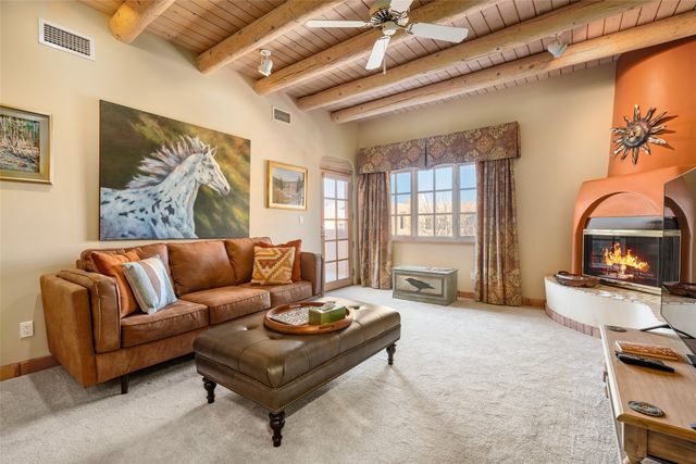 3101 Old Pecos 225, Santa Fe, NM 87505