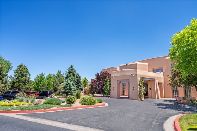 3101 Old Pecos 225, Santa Fe, NM 87505