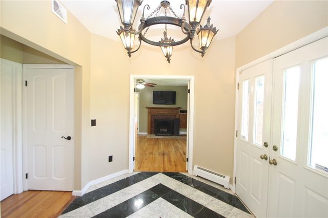 2240 Hydesville Road, Arcadia, NY 14513