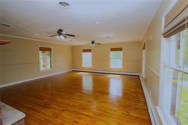 2240 Hydesville Road, Arcadia, NY 14513
