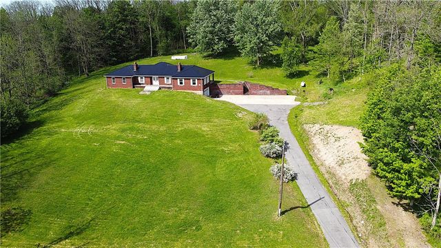 2240 Hydesville Road, Arcadia, NY 14513
