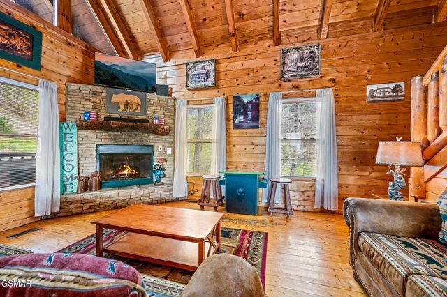 2251 Upper Middle Creek Road, Sevierville, TN 37876