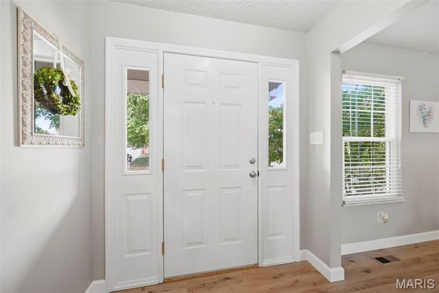 3699 Banbury Drive, St Charles, MO 63303