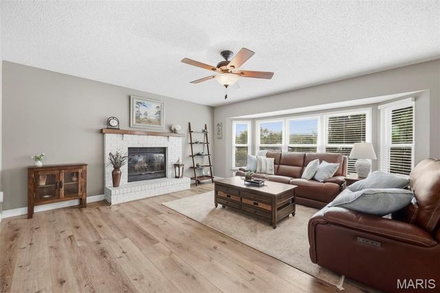 3699 Banbury Drive, St Charles, MO 63303