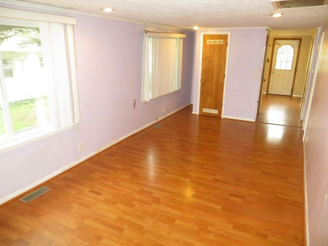 25012 Kenneth Avenue, Edwardsburg, MI 49112