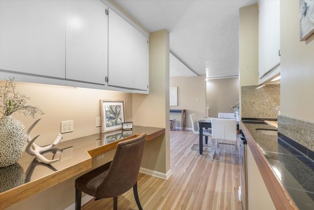 1513 Dartmouth Drive NE, Albuquerque, NM 87106