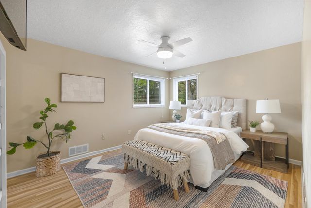 1513 Dartmouth Drive NE, Albuquerque, NM 87106