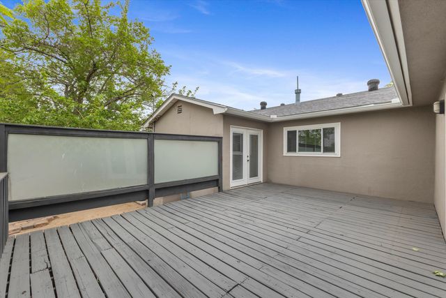 1513 Dartmouth Drive NE, Albuquerque, NM 87106