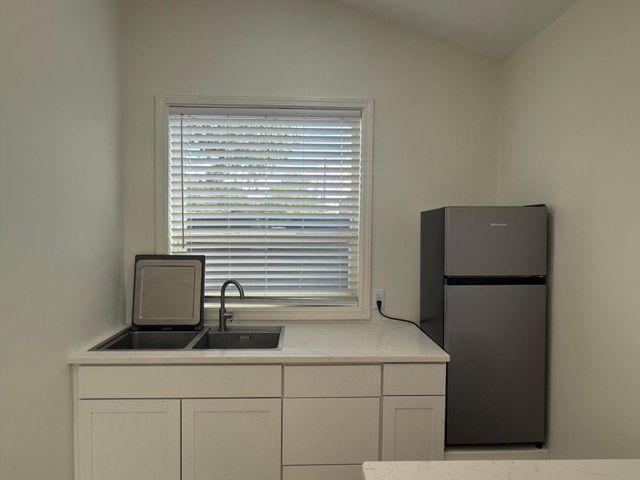 1513 Dartmouth Drive NE, Albuquerque, NM 87106