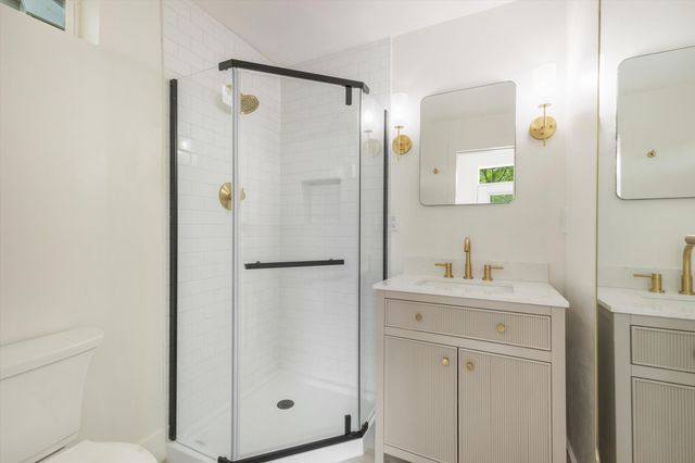 1513 Dartmouth Drive NE, Albuquerque, NM 87106