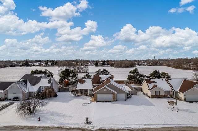 13280 Huntington Chase, Rockton, IL 61072