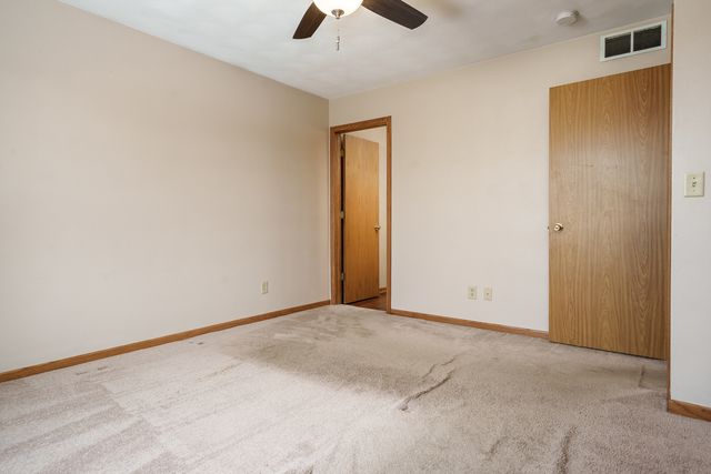 13280 Huntington Chase, Rockton, IL 61072