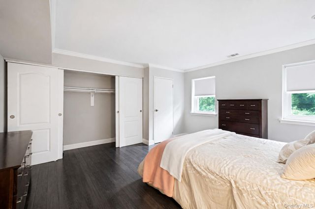 282 Artist Lake Drive, Middle Island, NY 11953