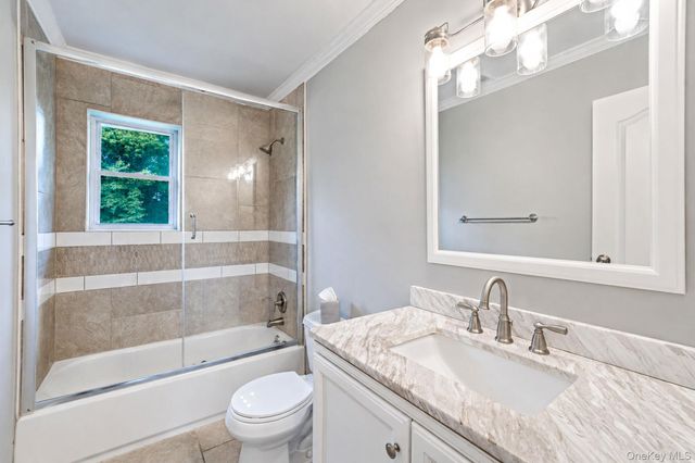 282 Artist Lake Drive, Middle Island, NY 11953